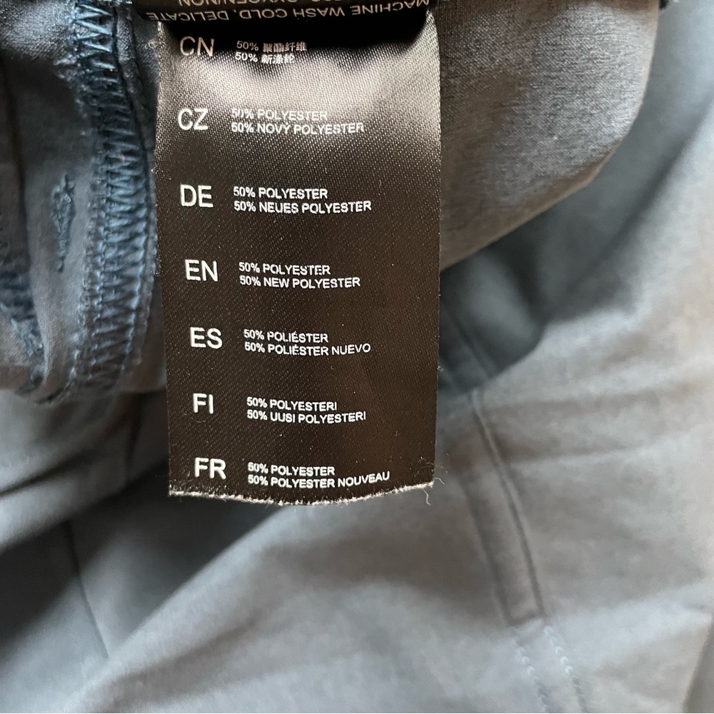 Kuhl Women’s Blue Grey Cargo Hiking Pants - Size 16 - Picture 6 of 7